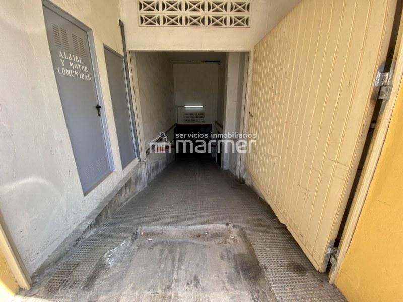 Plaza de Garaje Cabina Cerrada para Estacionar un Vehículo en Buen Estado y con Luz Propia Zona San Antonio Consúltenos!!!!