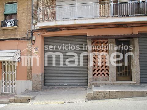 Local Planta-Baja de 100 Metros Cuadrados en la Zona de San Antonio a 300 Metros de la Playa y muy Céntrica Oportunidad!!!!