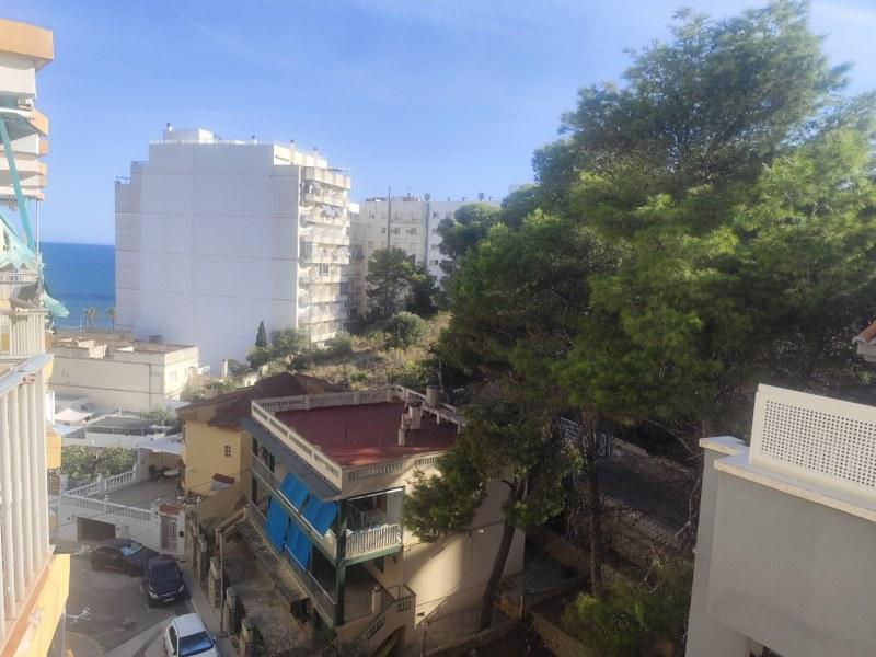 Apartamento en el Faro de Cullera 3 Habitaciones Dobles Reformado y Amueblado Vistas Laterales al Mar y a la Montaña a 150 Metros de la Playa Oportunidad!!!!