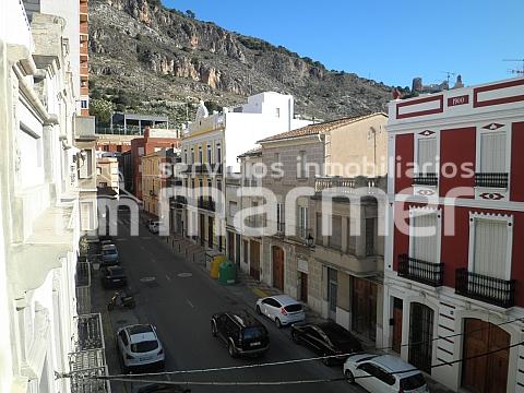 Casa en Buen Estado de 240 Metros Cuadrados Situada a Pie de Calle en Pleno Centro del Pueblo de Cullera!!!!